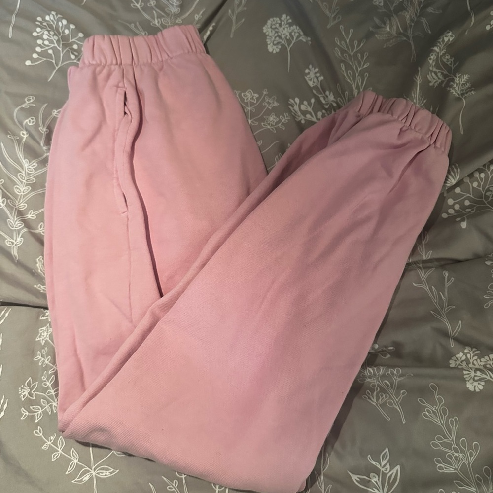 Brandy Melville  sweatpants